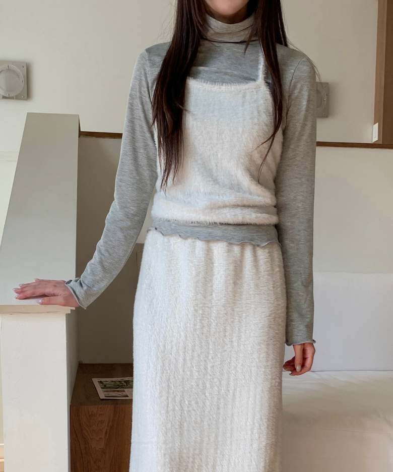 우먼즈 시그니처 프릴 기모 터틀넥 롱슬리브