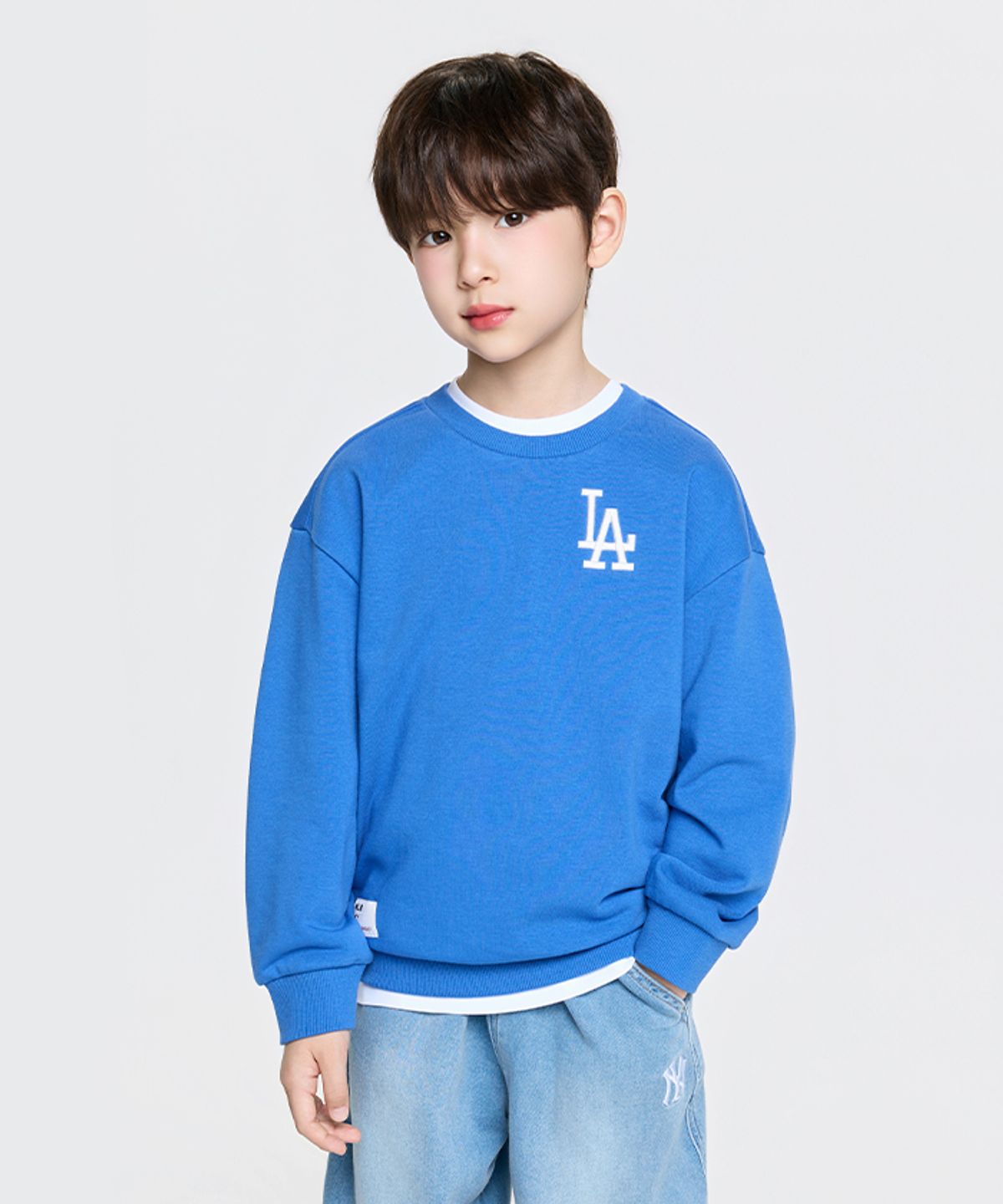 엠엘비 키즈(MLB KIDS) 스포티브 베이직 레터링 맨투맨 LA (Cobalt Blue)