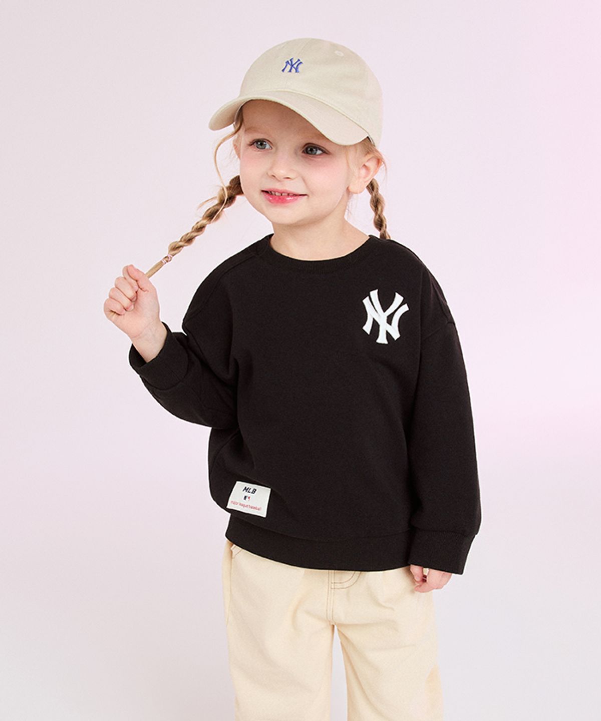엠엘비 키즈(MLB KIDS) 스포티브 베이직 레터링 맨투맨 NY (Black)