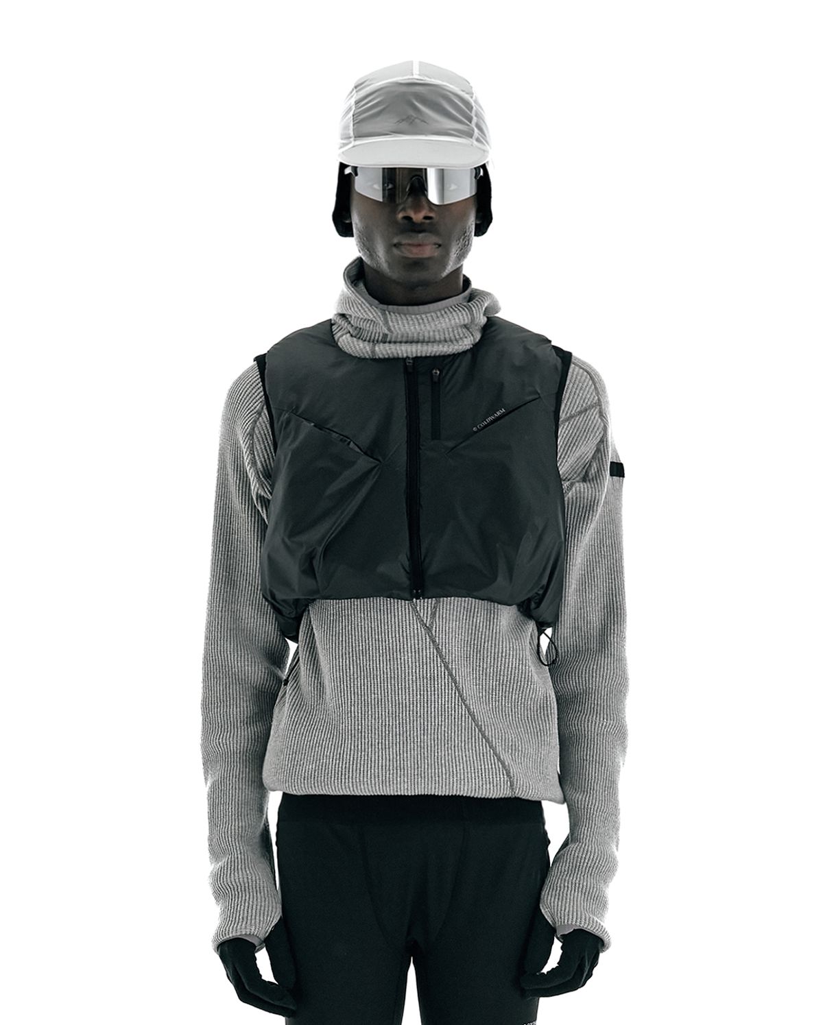 콜드웜(COLDWARM) Trail Insulation Vest (Black)