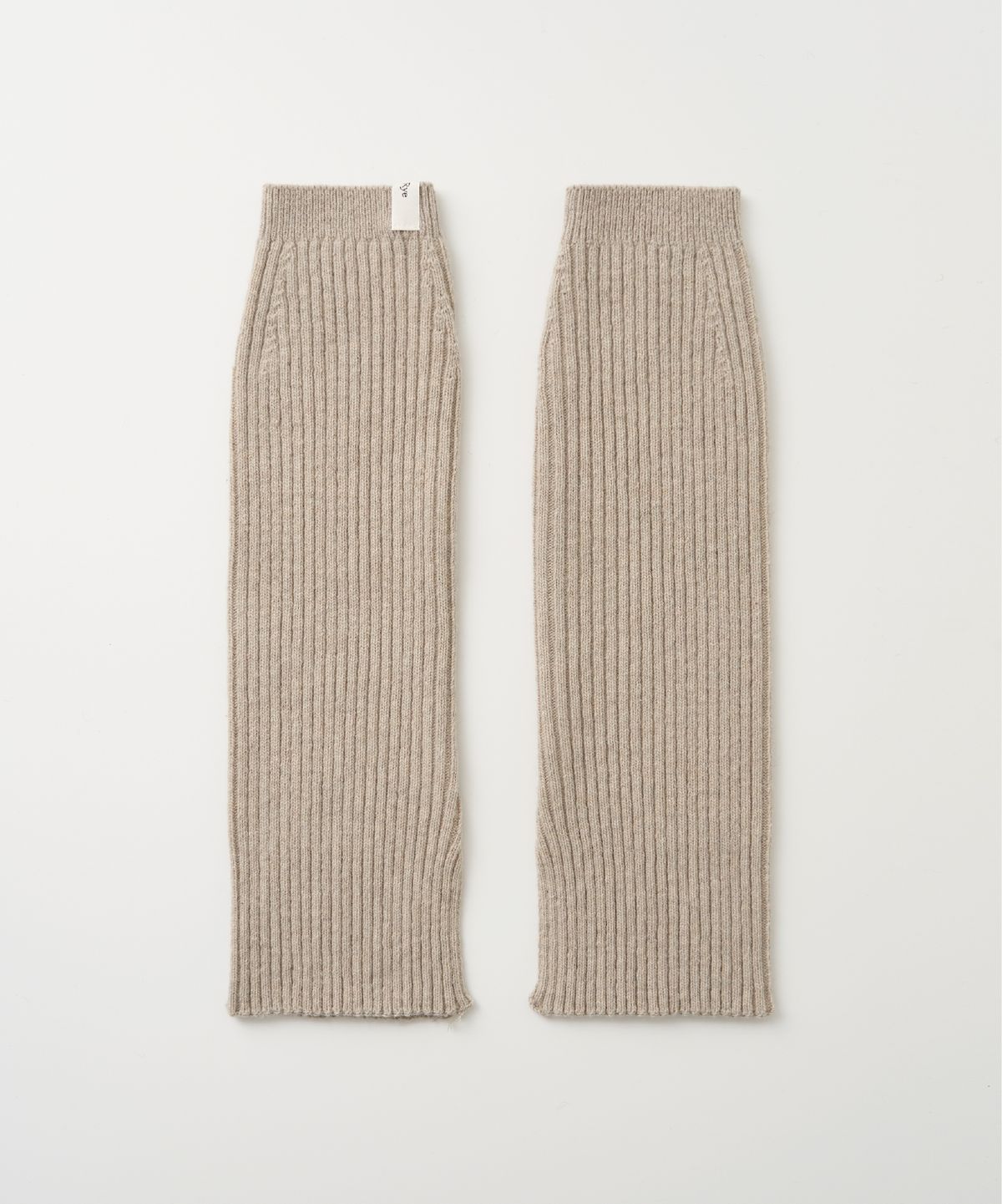 더라이(THERYE) Slit Leg Warmer(Beige)
