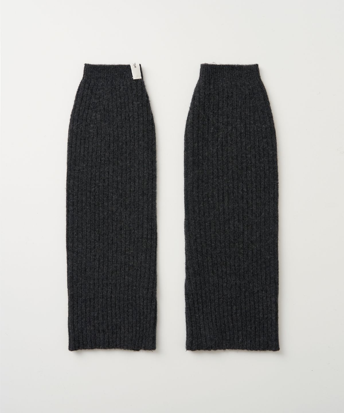 더라이(THERYE) Slit Leg Warmer(Charcoal)