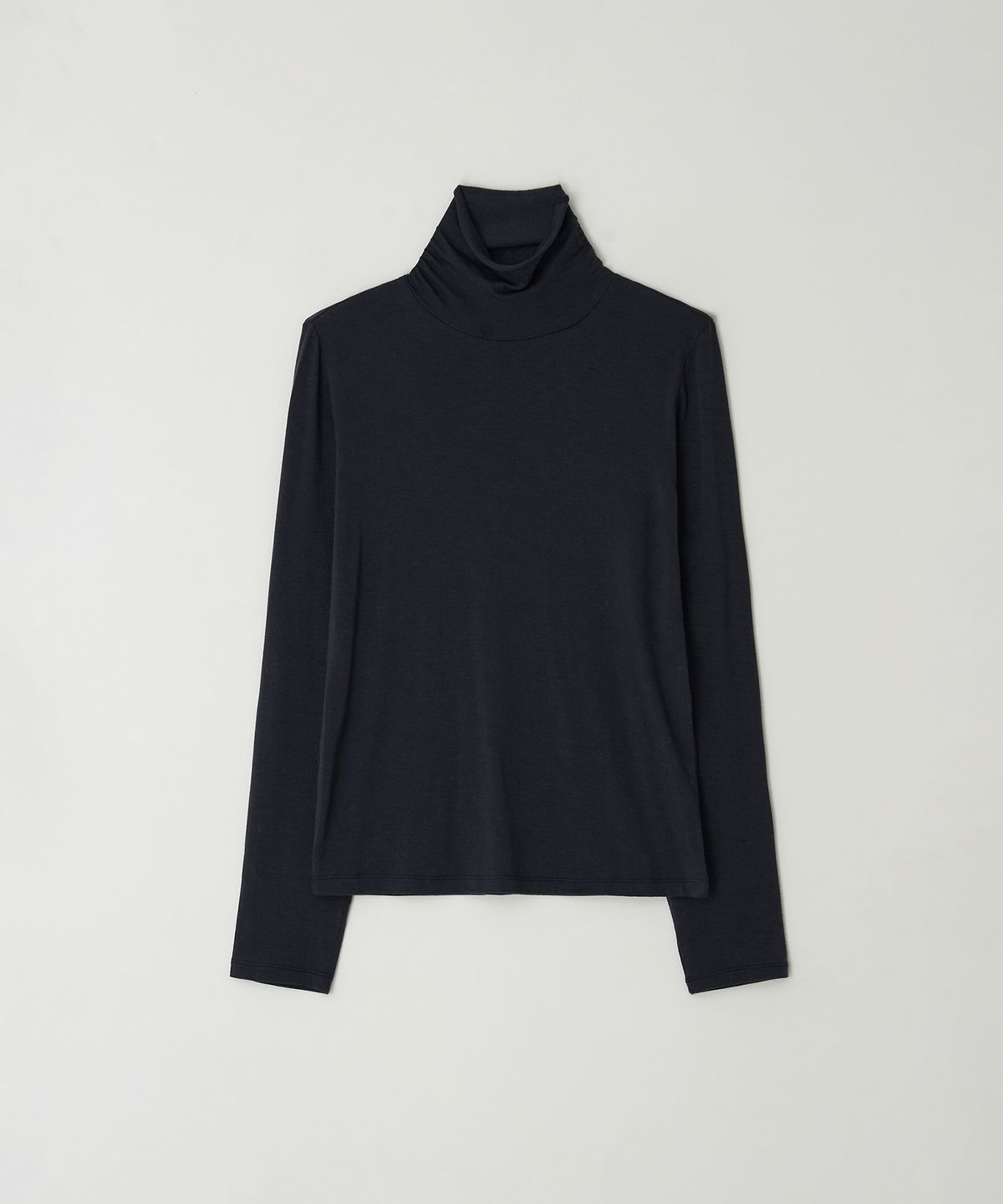 더라이(THERYE) Sheer Turtleneck Top(Navy)