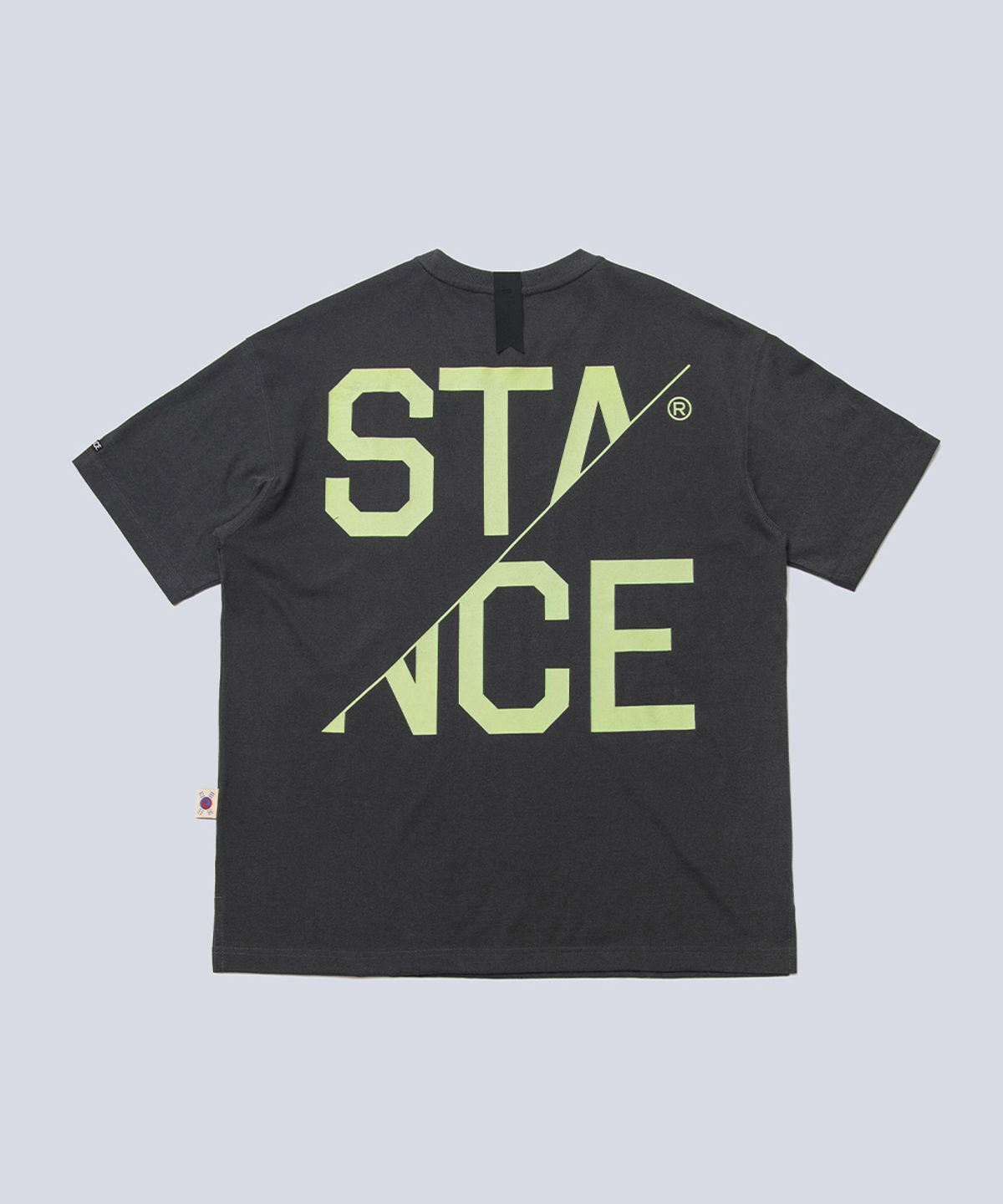 스텐스 서울(STANCE SEOUL) SEASON LOGO TOP (GLOW LOGO) (CHARCOAL)