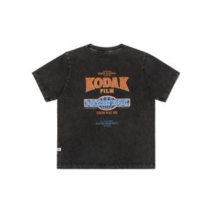 스노우 워싱 그래픽 반팔 티셔츠 우먼 BLACK