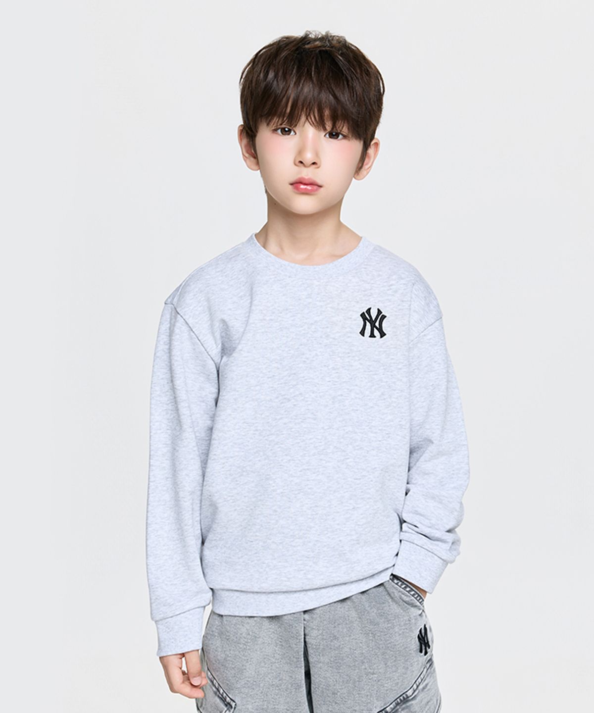 엠엘비 키즈(MLB KIDS) 베이직 스몰로고 맨투맨 NY (L.Melange Grey)