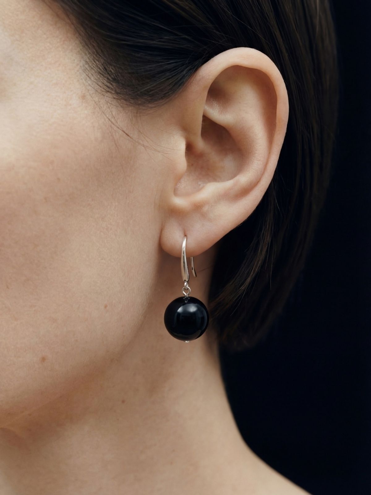 리엔느와르(leeENoir) Color Bubble Hook Earring