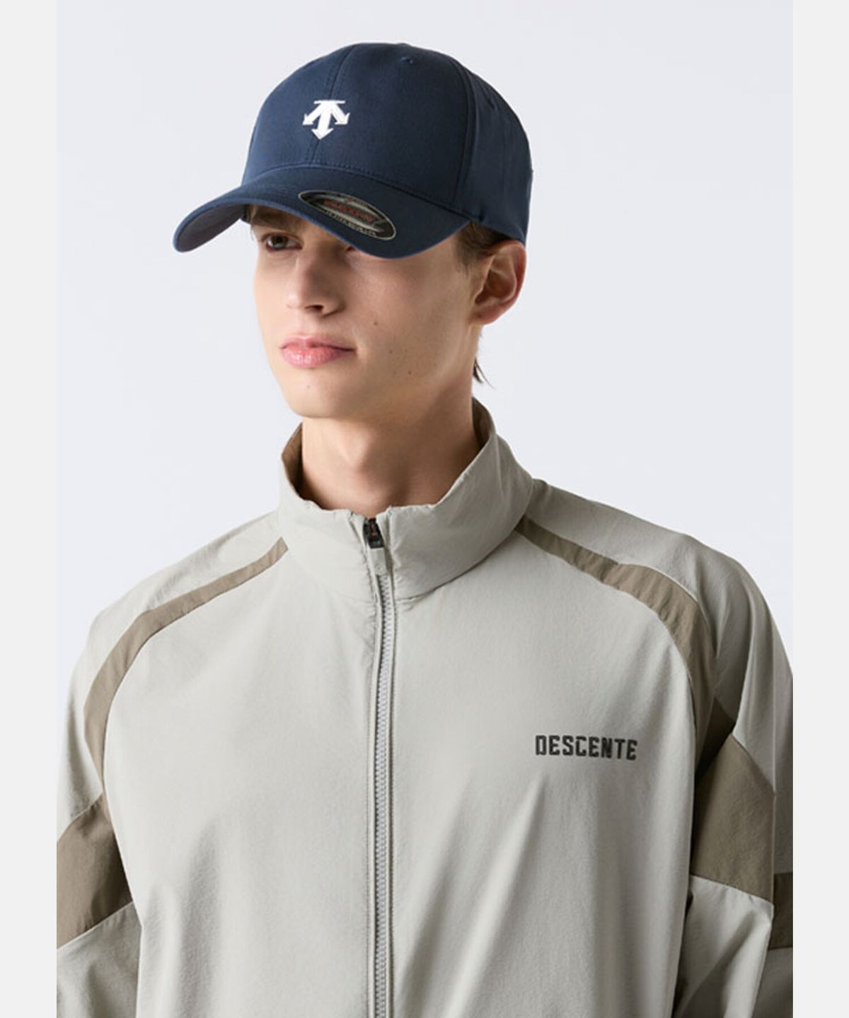데상트(DESCENTE) 소프트 플랙스 볼캡 네이비 SR123UCP13