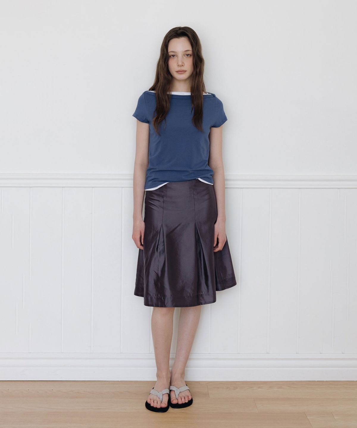 더라이(THERYE) Satin Midi Skirt(Charcoal)