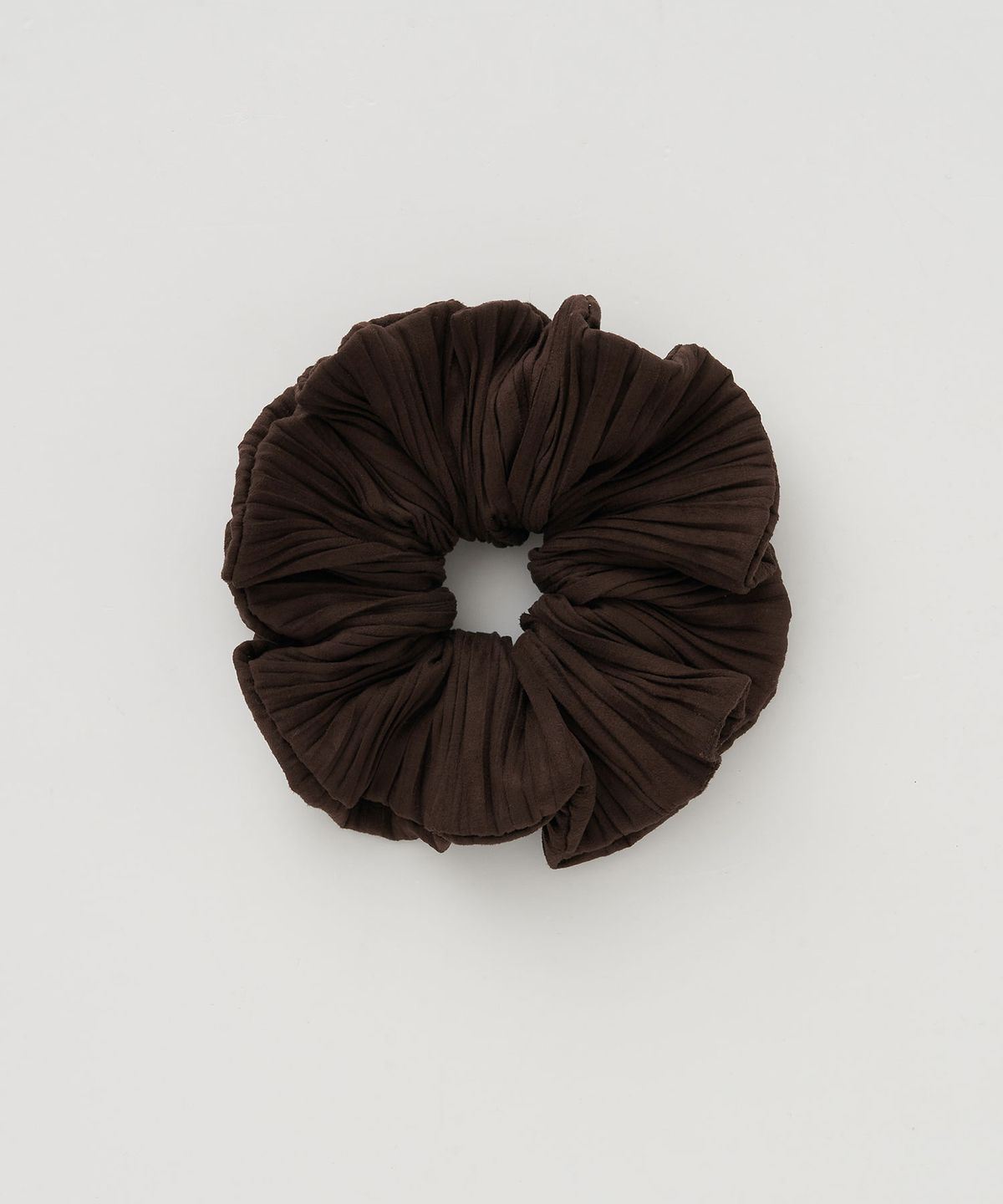 더라이(THERYE) Suede Pleats Scrunchie(Brown)
