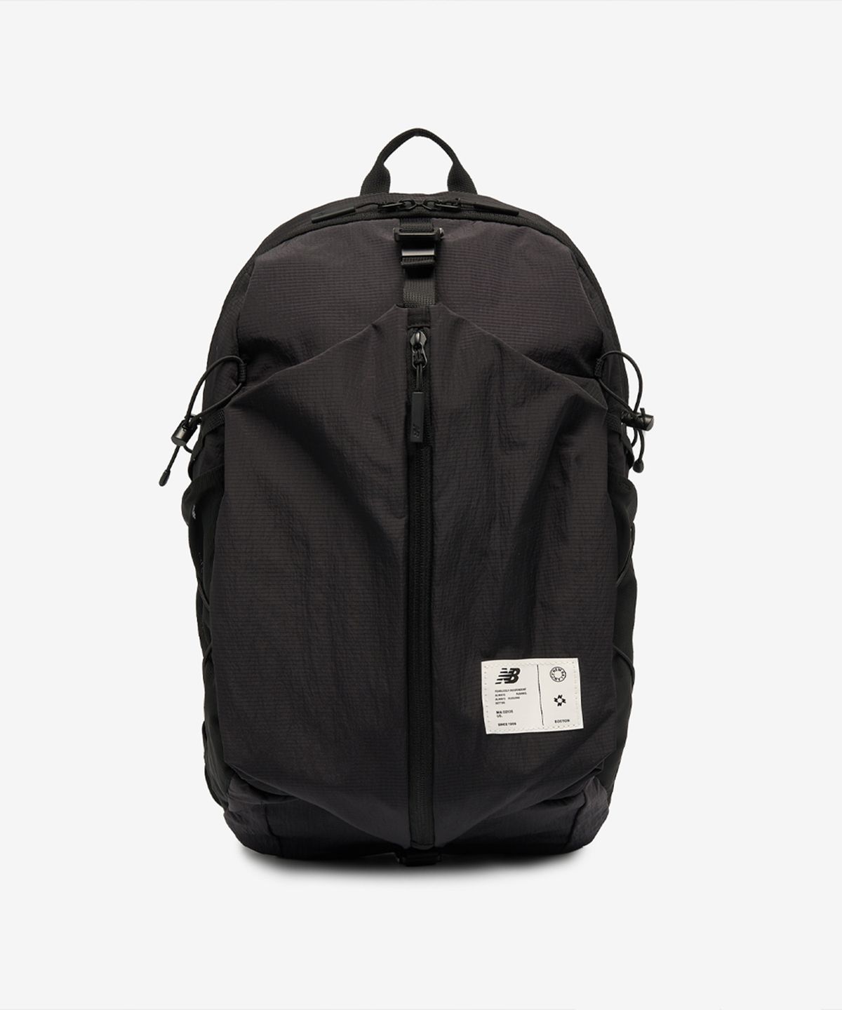 뉴발란스(NEW BALANCE) NBGCGS1203 / 메탈릭 경량 백팩 (BLACK)
