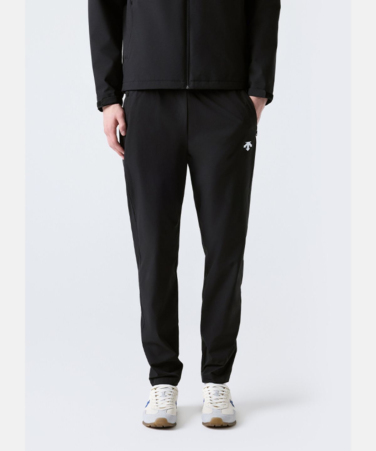 데상트(DESCENTE) 액티브 우븐 팬츠 블랙 SR121UPT11