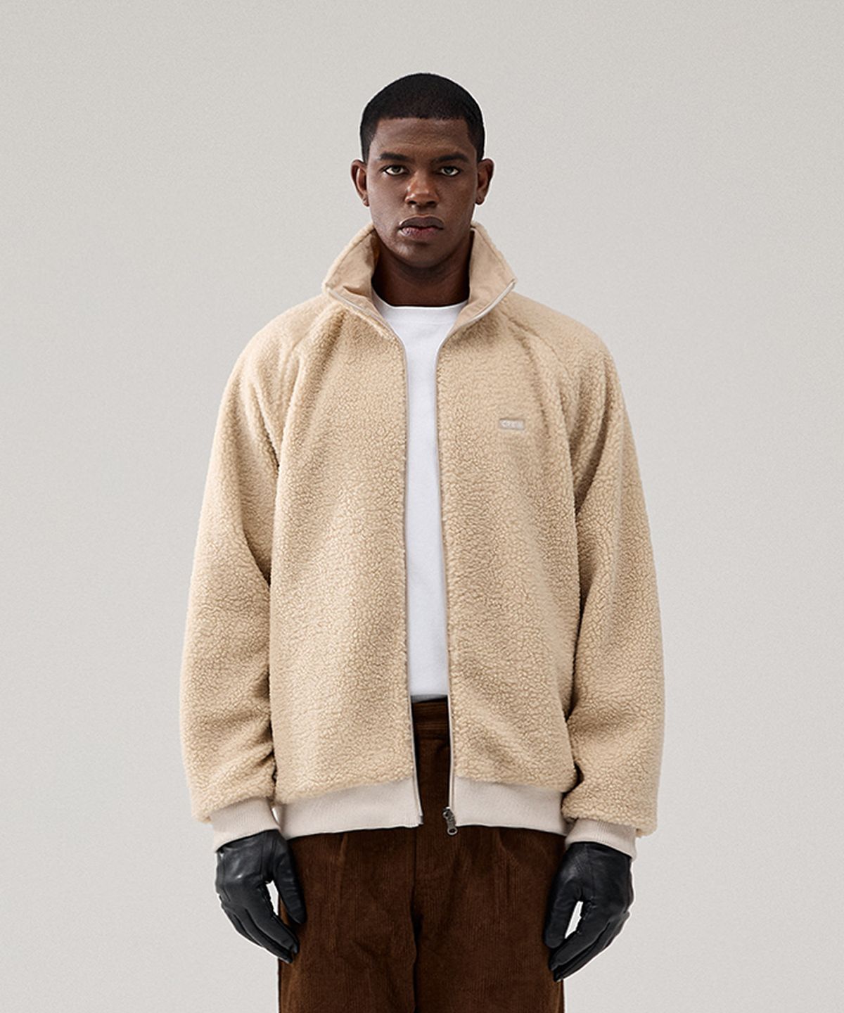 크루멤버스온리(CREW MEMBERS ONLY) REVERSIBLE FLEECE JACKET BEIGE