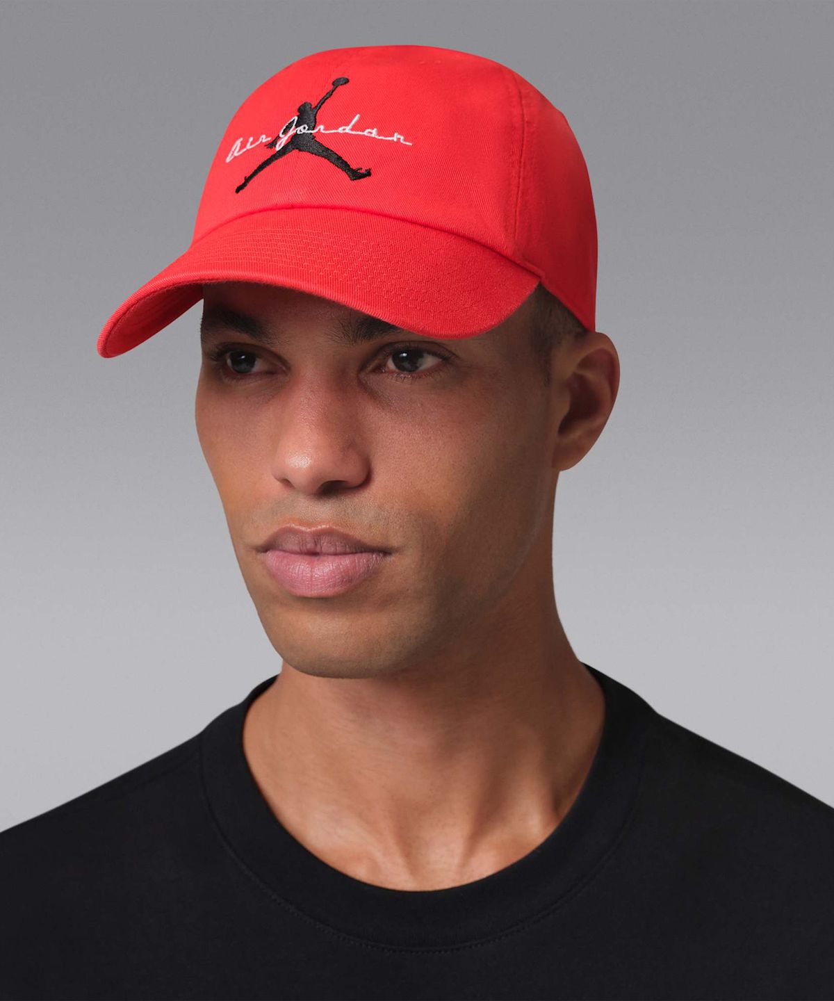 나이키(NIKE) 조던 클럽 캡 언스트럭처드 조절형 모자 - 칠레 레드:화이트:블랙 / IF8483-673
