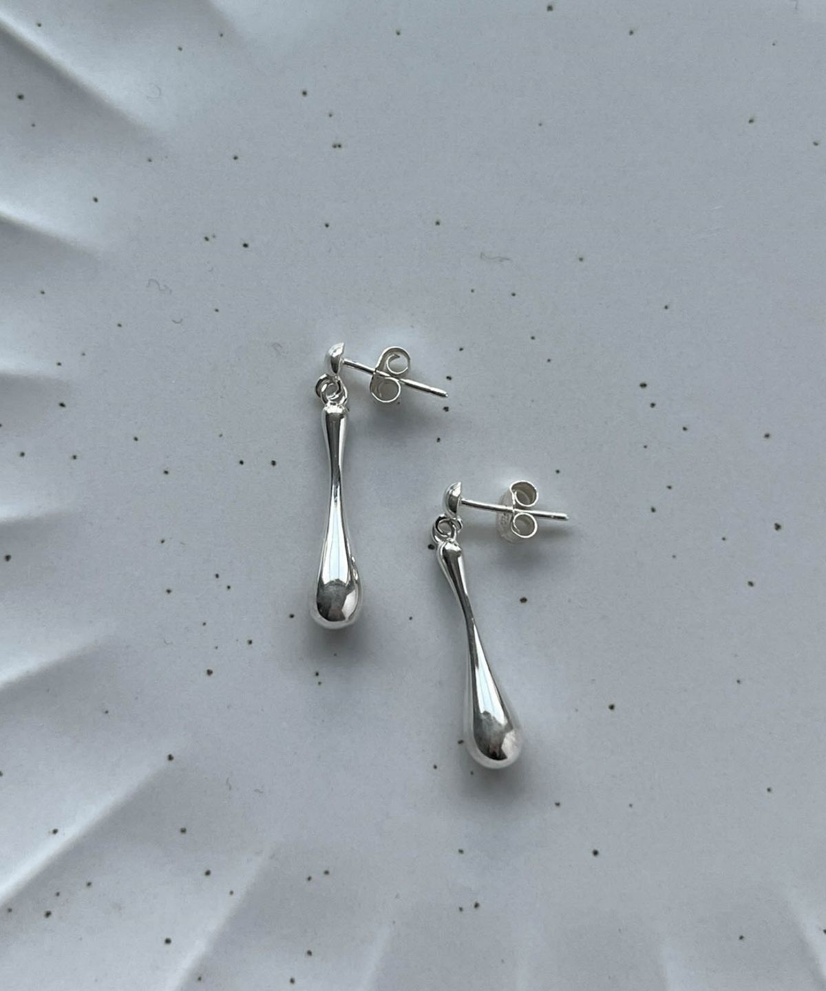 바라두(BARADU) 925 Drop low earrings