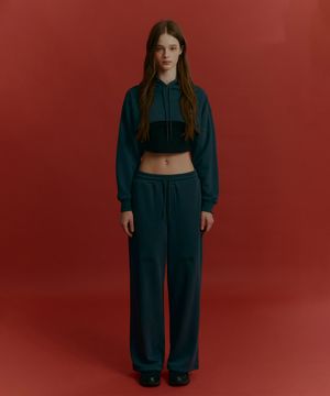 베이비고스 브이컷 후드티+힙박스 스웻팬츠 틸그린