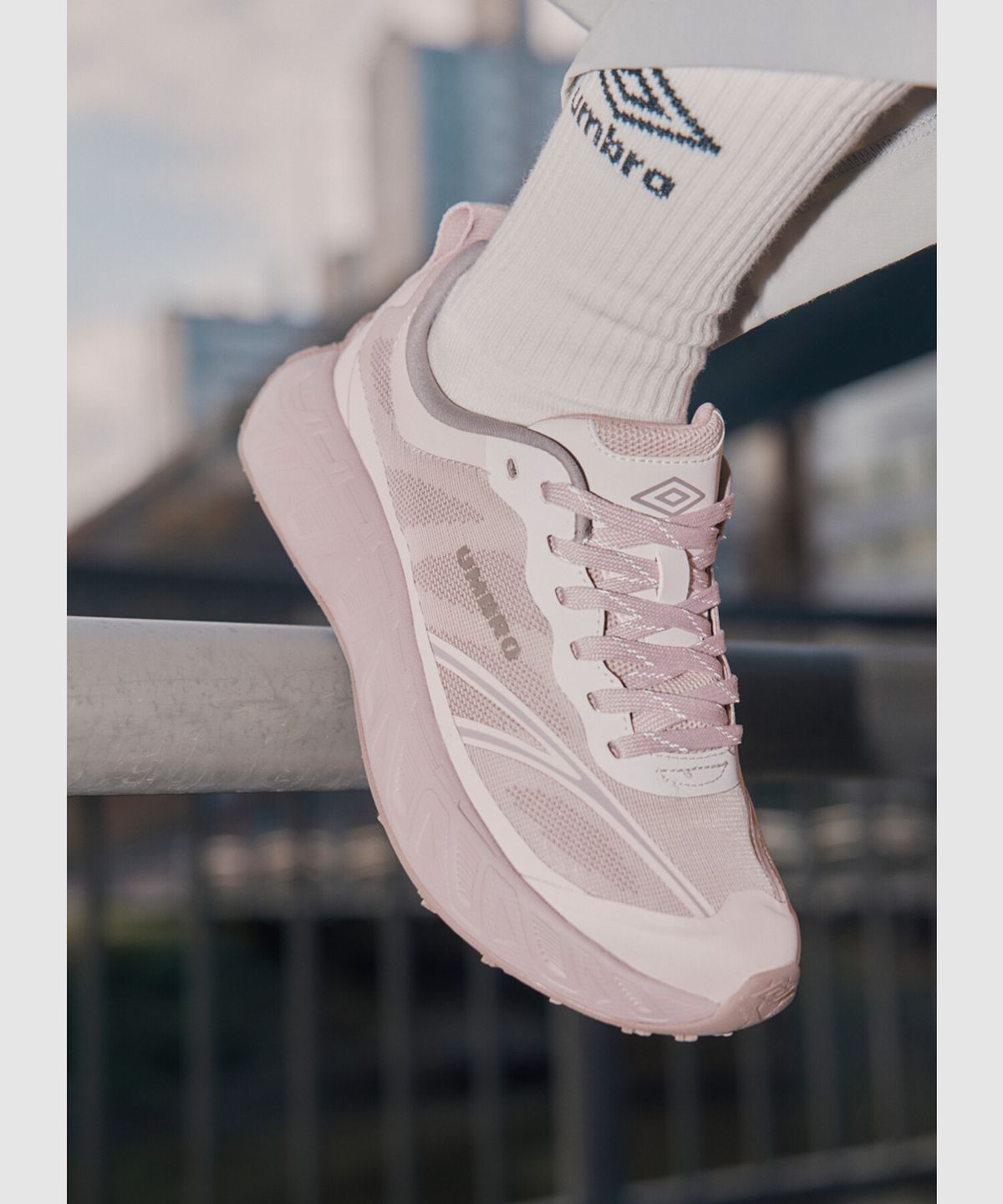 엄브로(UMBRO) REGENT (리젠트) 핑크 UR123CTP21