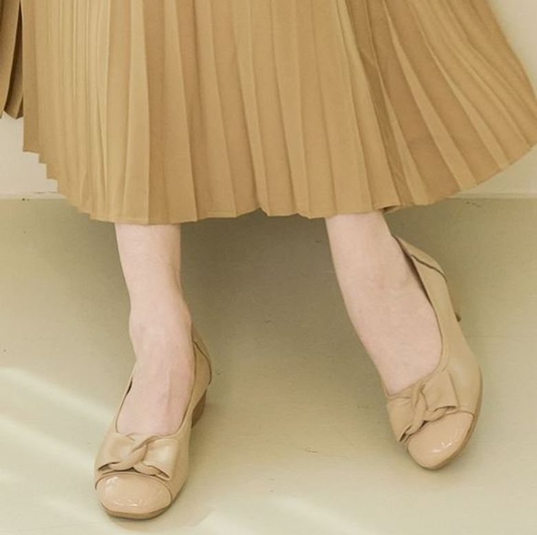 천연가죽 소프트 데일리 펌프스힐  H24FOJWR422