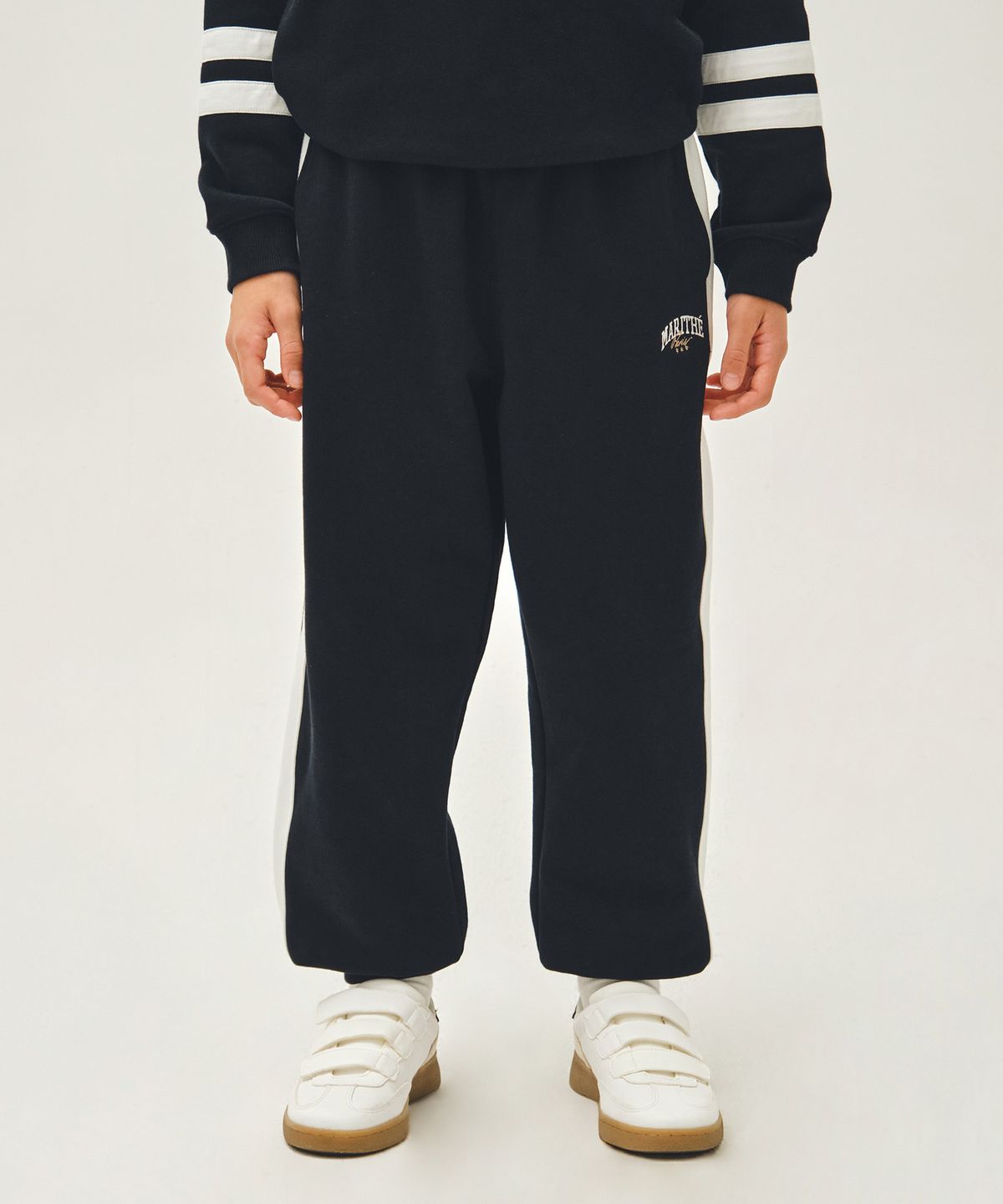마리떼 키즈(MARITHÉ KIDS) KIDS SIDE POINT SWEAT PANTS navy