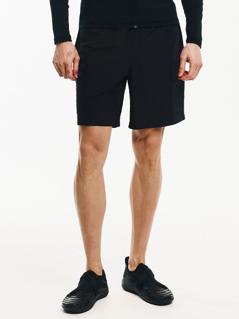 맨 에센셜 5부 카고 워터 쇼츠 블랙 (B6SMWBS102BLK)