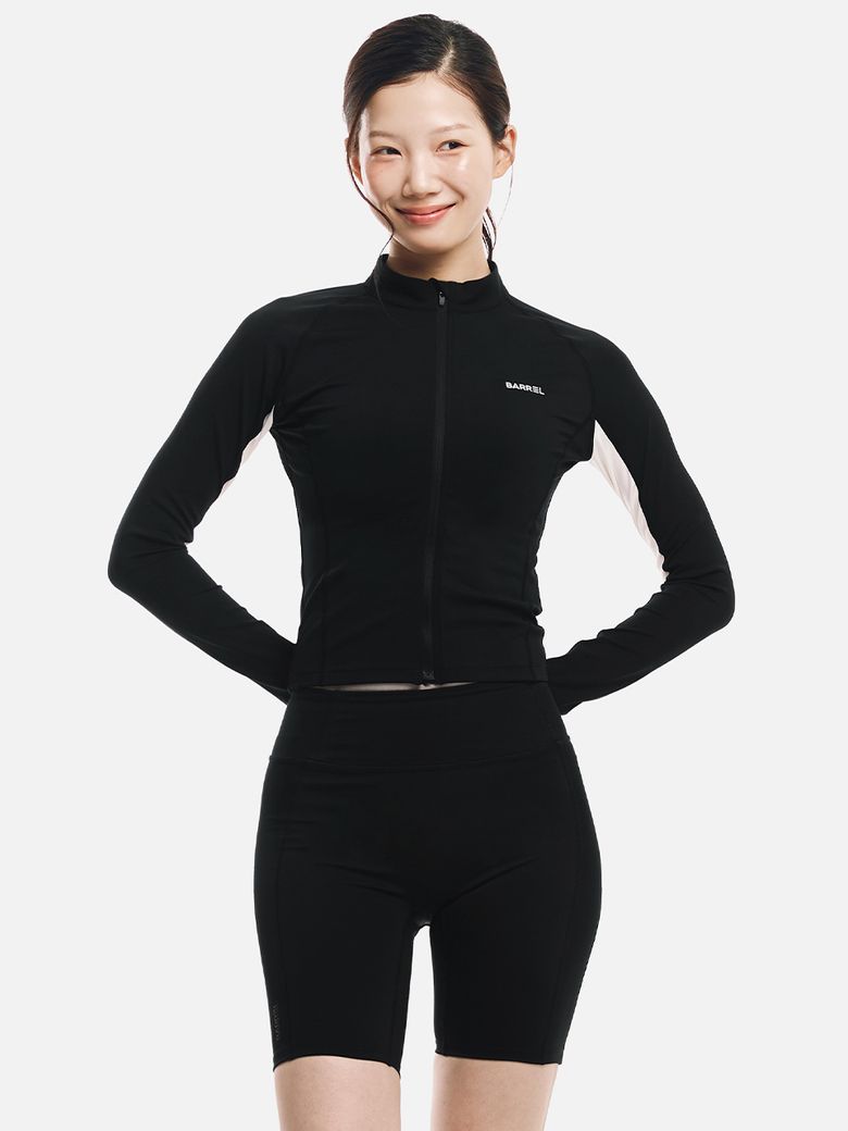 우먼 에센셜 배색 크롭 집업 래쉬가드 블랙 (B6SWWCZ002BLK)