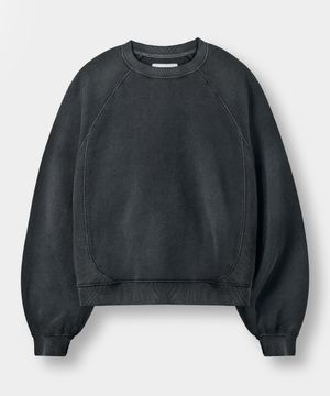 포시즌 에센셜 스웻 맨투맨 티셔츠_크롭 피그먼트 차콜