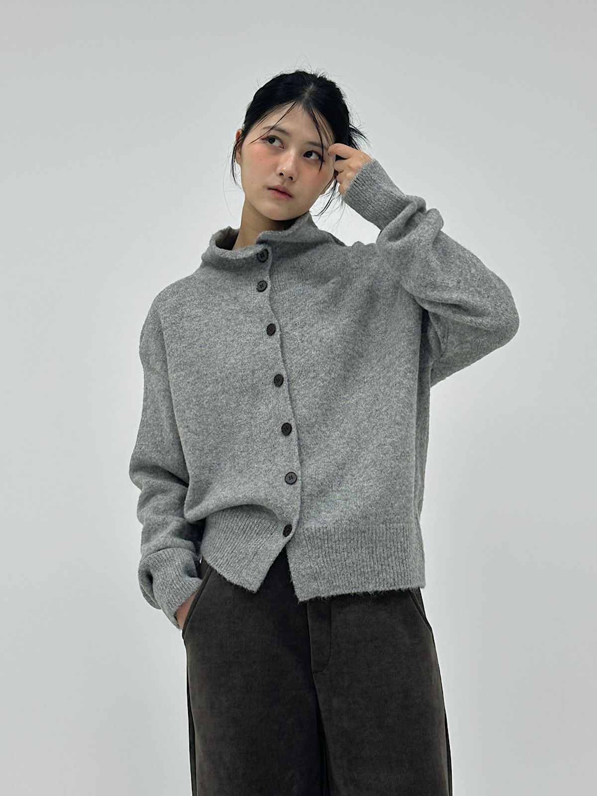 아포엠(APOEM) Soft High Knit Cardigan (3C)