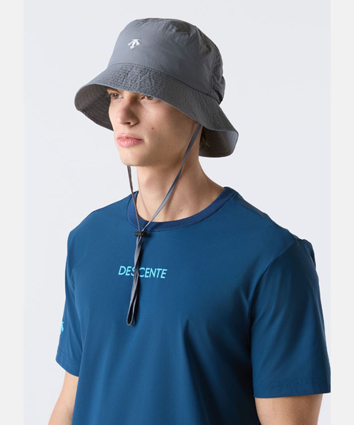 데상트(DESCENTE) 선쉴드 나일론 버킷햇 다크 그레이 SR123UCP1H