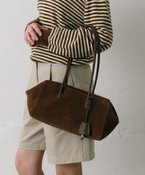 로브 숄더 스웨이드 탄브라운