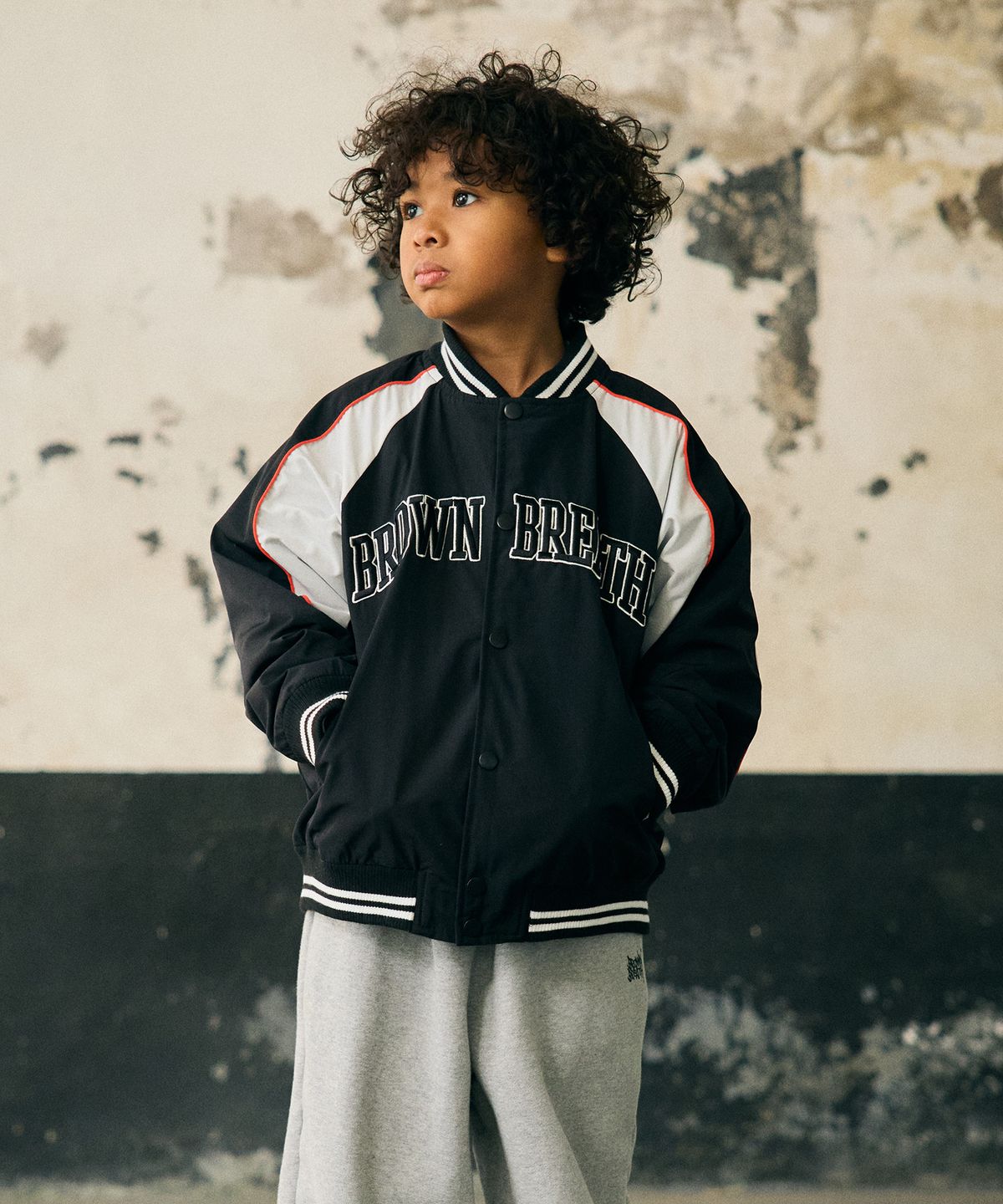 브라운브레스 키즈(BROWNBREATH KIDS) KIDS BLOCK VARSITY JUMPER - BLACK