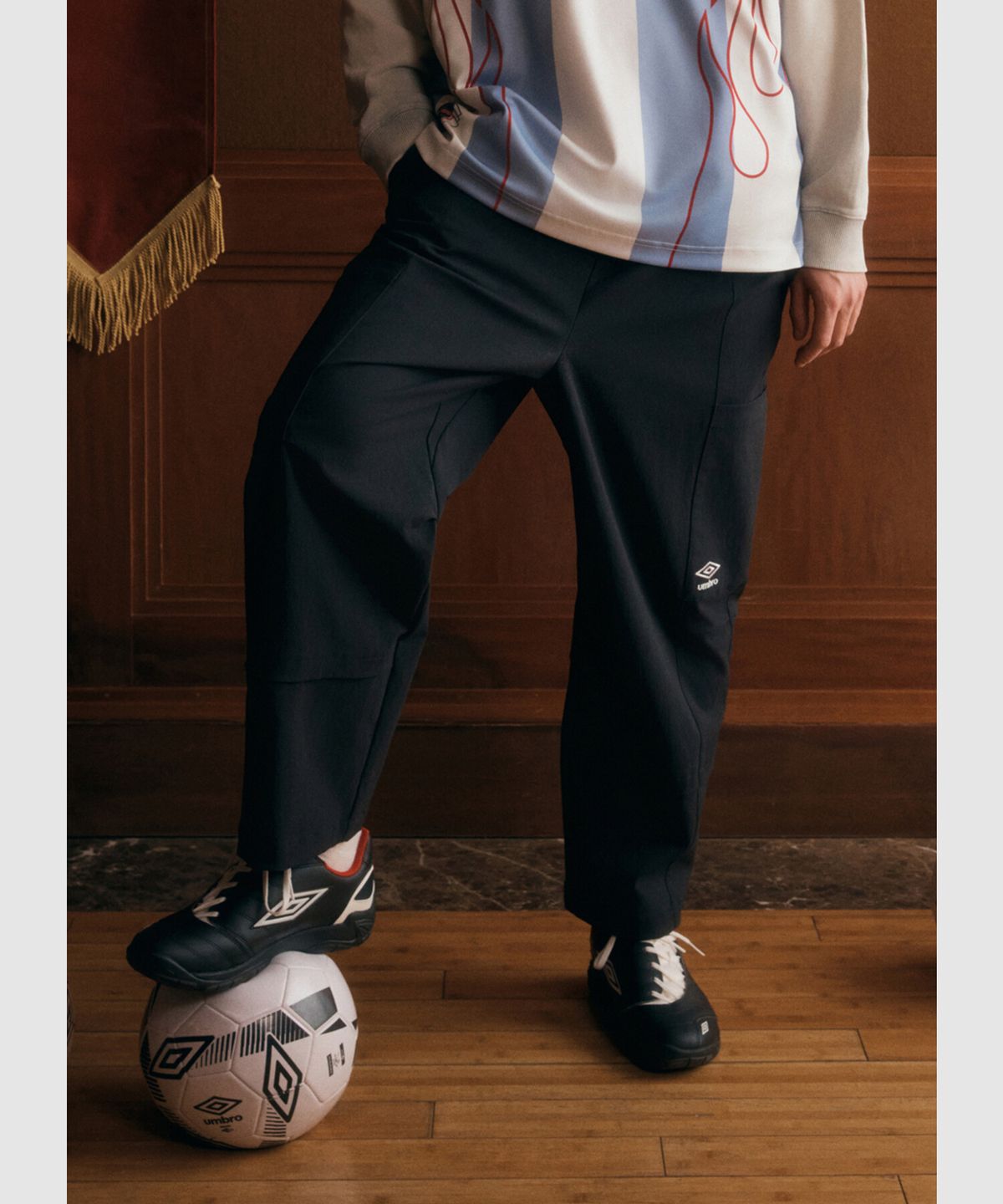 엄브로(UMBRO) 베럴 카고 팬츠 블랙 UR123CPT14