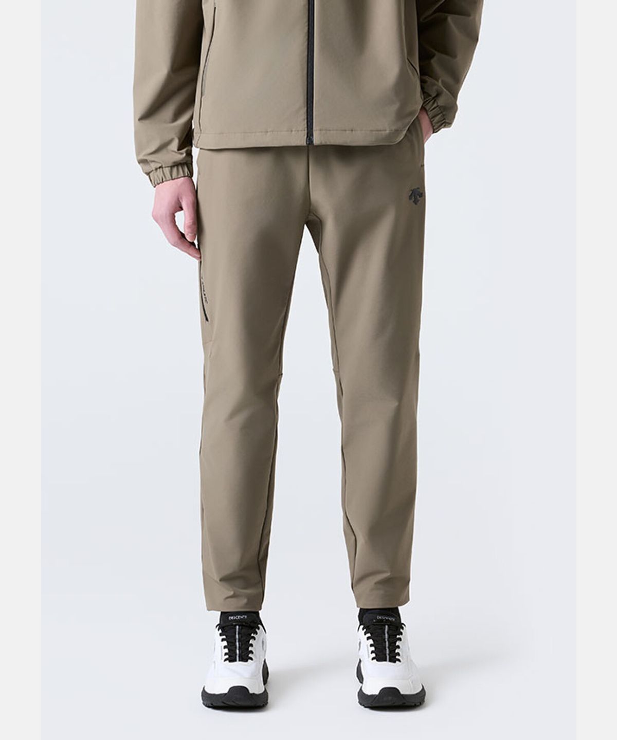 데상트(DESCENTE) 트레이닝 이중직 우븐 팬츠 브라운 SR121TWP13