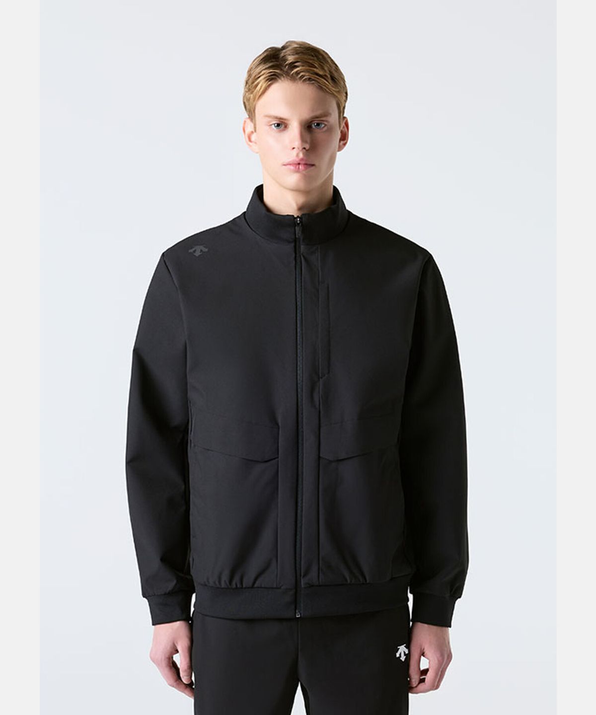 데상트(DESCENTE) 기모 안감 봄버 자켓 블랙 SR121UJK12