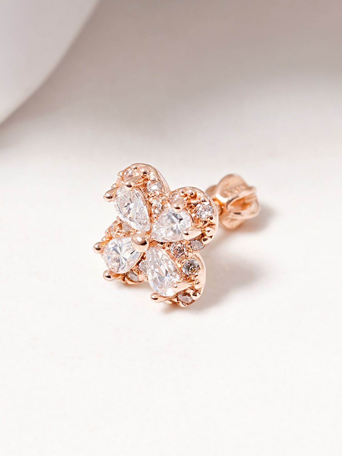 미니멀피어싱(MINIMALPIERCING) 14K 18K 럭키 클로버 피어싱
