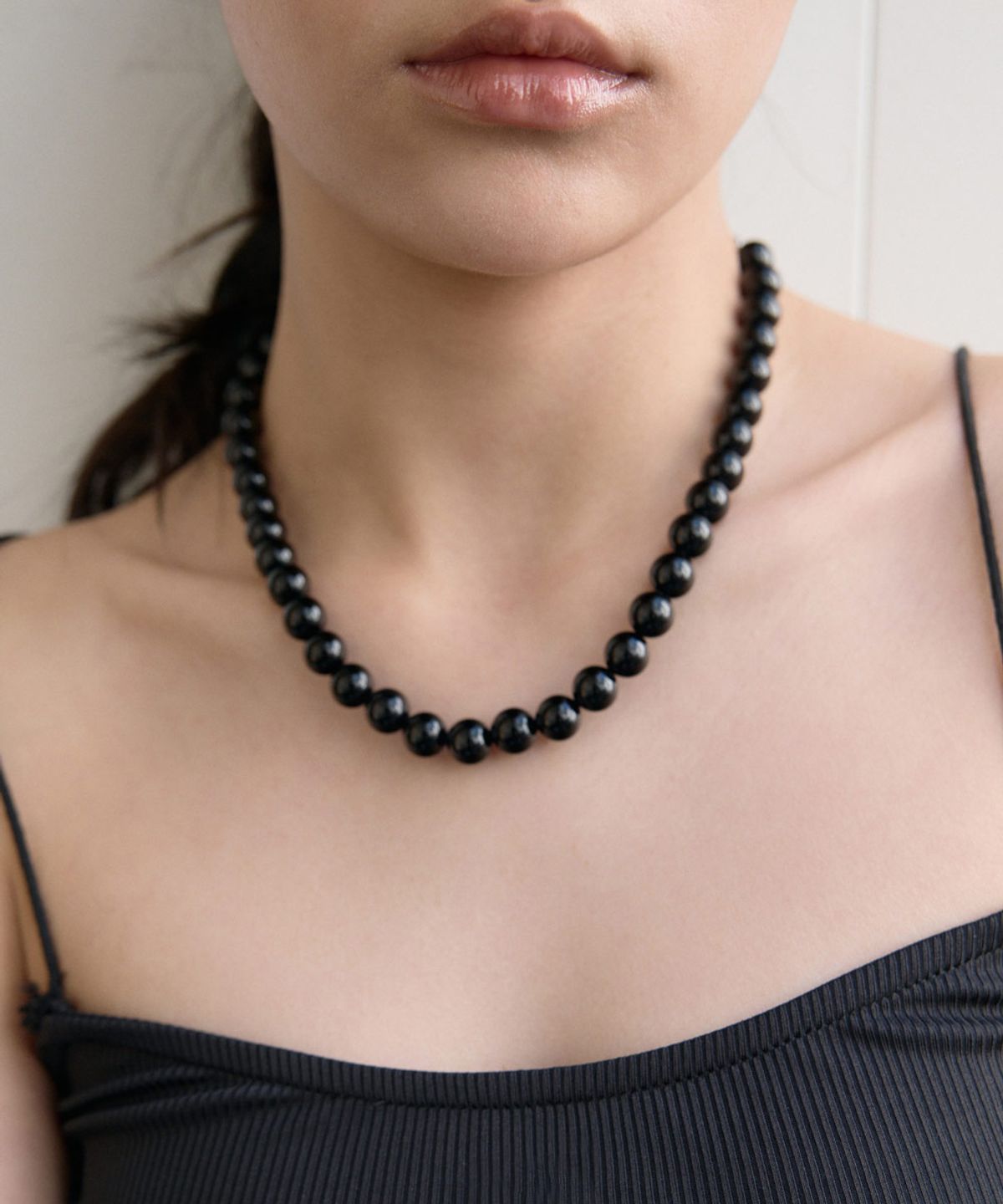데뷔옹(DEBBYOUNG) BALL BEADS NECKLACE [BLACK ONYX]