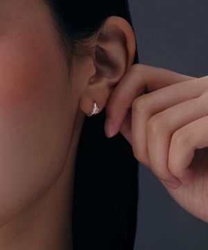 우먼즈 큐빅 미니 후프 이어링 [실버]