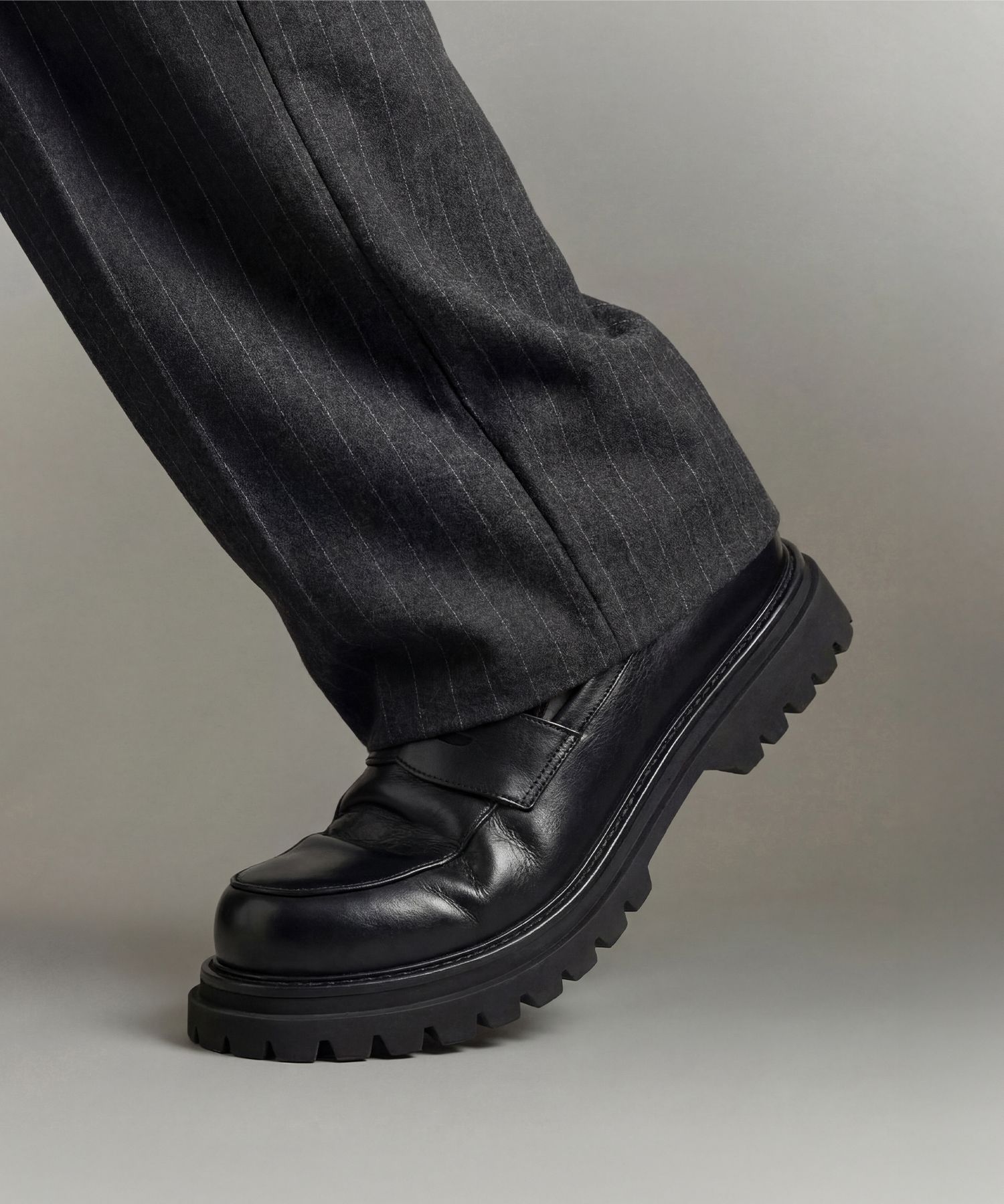 MUSINSA | 6FT VW (Vintage Wrinkled) CHUNKY LOAFER