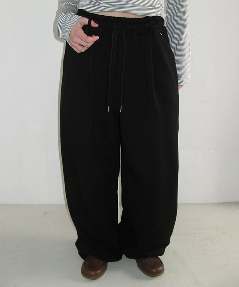 SUBTLE LOGO WIDE SWEAT PANTS BLACK