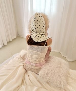 퍼 트림 바라클라바 (도트 아이보리)