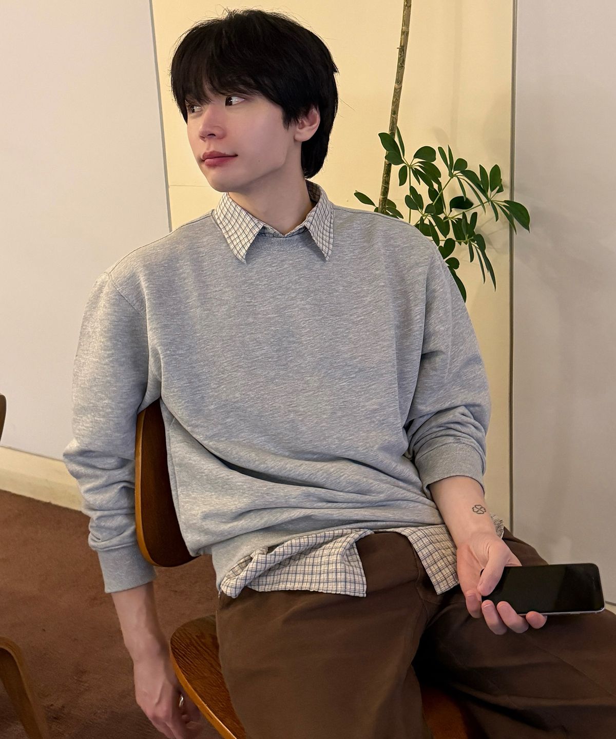 마인드브릿지(MINDBRIDGE) 스웨트 오버핏 데일리 맨투맨 - 3color