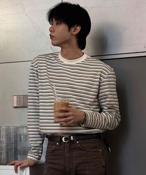 스트라이프 오버핏 긴팔 티셔츠