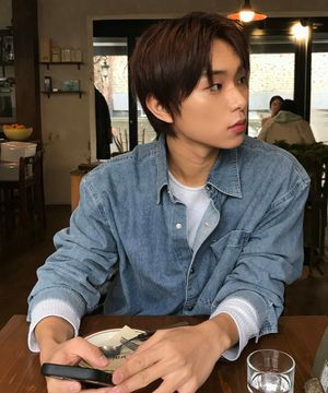 워시드 라이트 인디고 데님 아우터형 셔츠