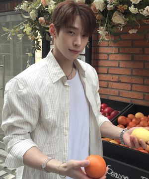 [COUTURE]스트라이프 오버핏 데일리 셔츠 - 2color