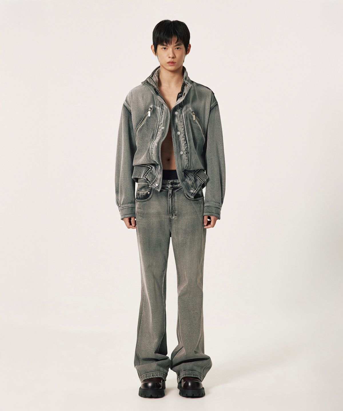 엠티더블유(MTW) 디스코 글레어 섀도 워싱 점퍼