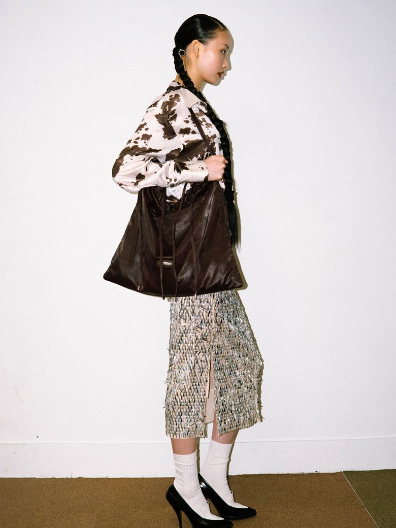 DUST SHOULDER BAG [WINE]