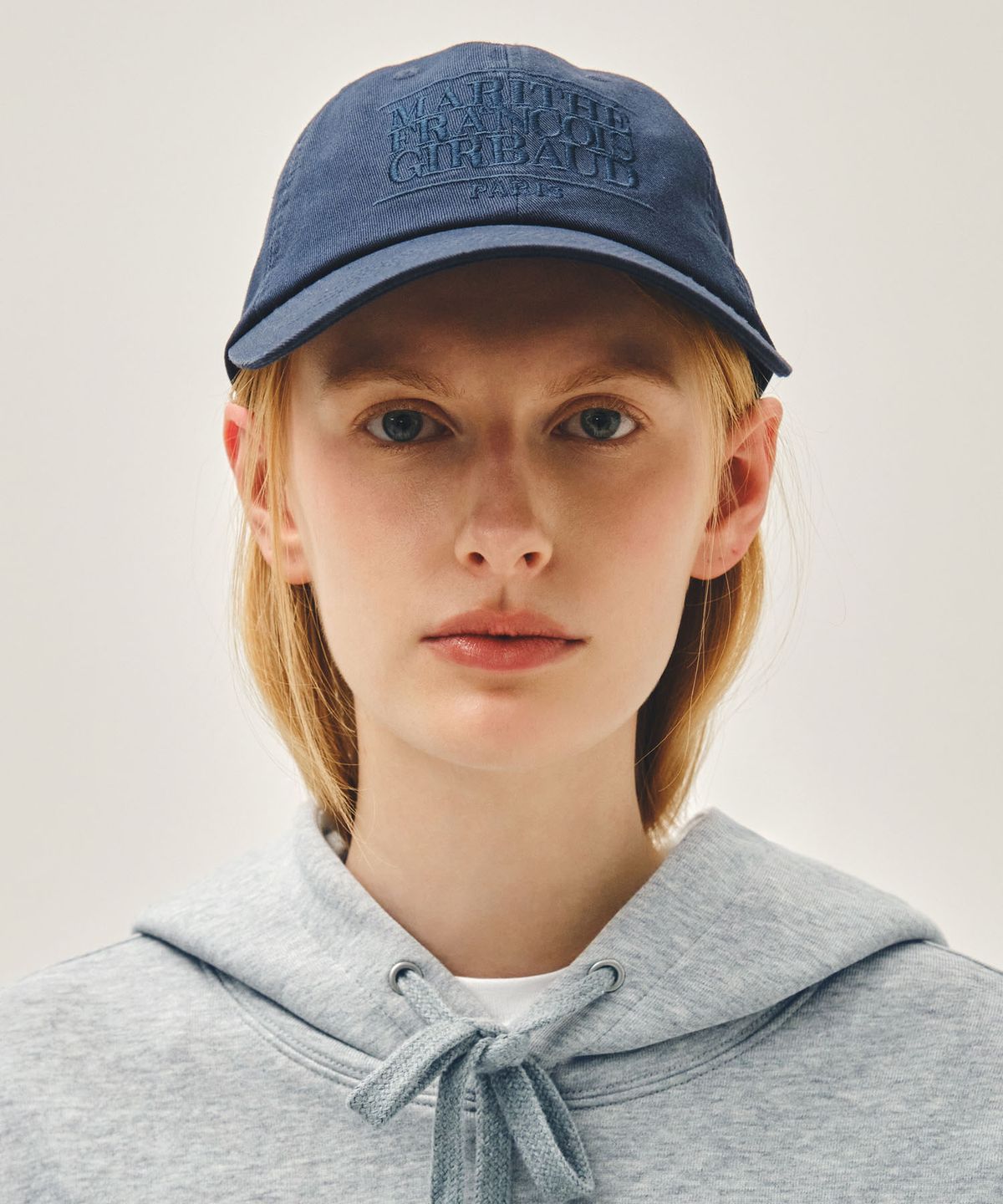마리떼 프랑소와 저버(MARITHÉ + FRANҪOIS GIRBAUD) CLASSIC LOGO COVERED CAP navy