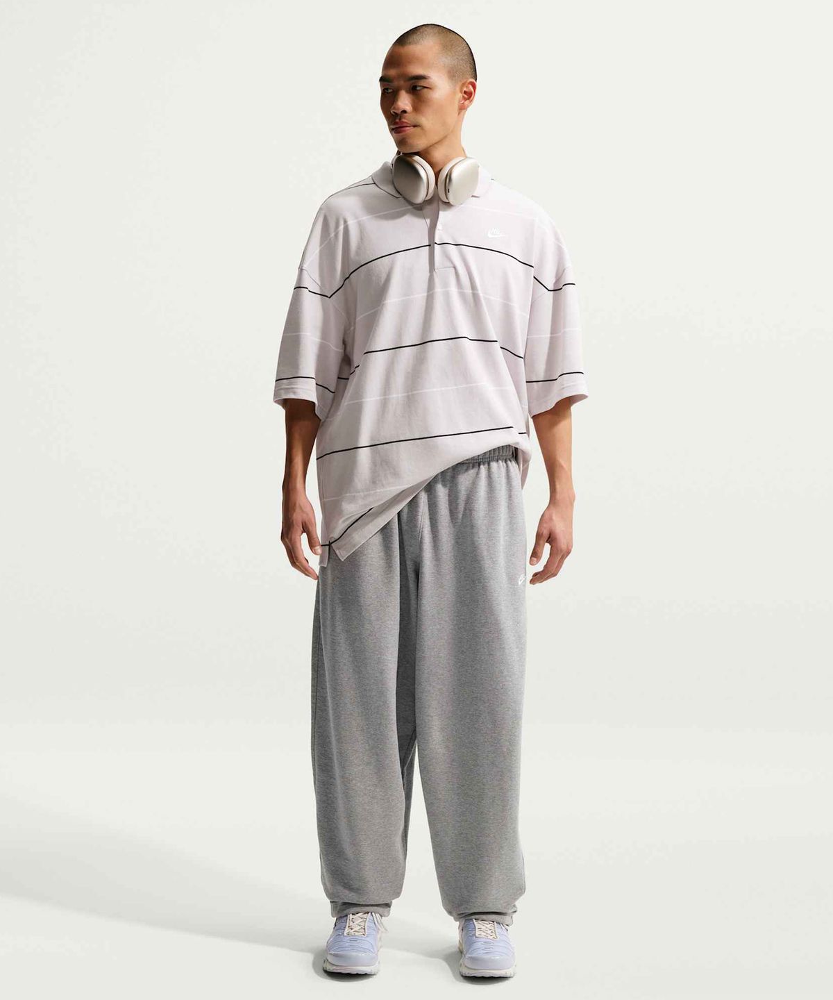 나이키(NIKE) 스포츠웨어 클럽 오버사이즈 프렌치 테리 팬츠 M - 다크 그레이 헤더:라이트 스모크 그레이:화이트 / IF0722-063