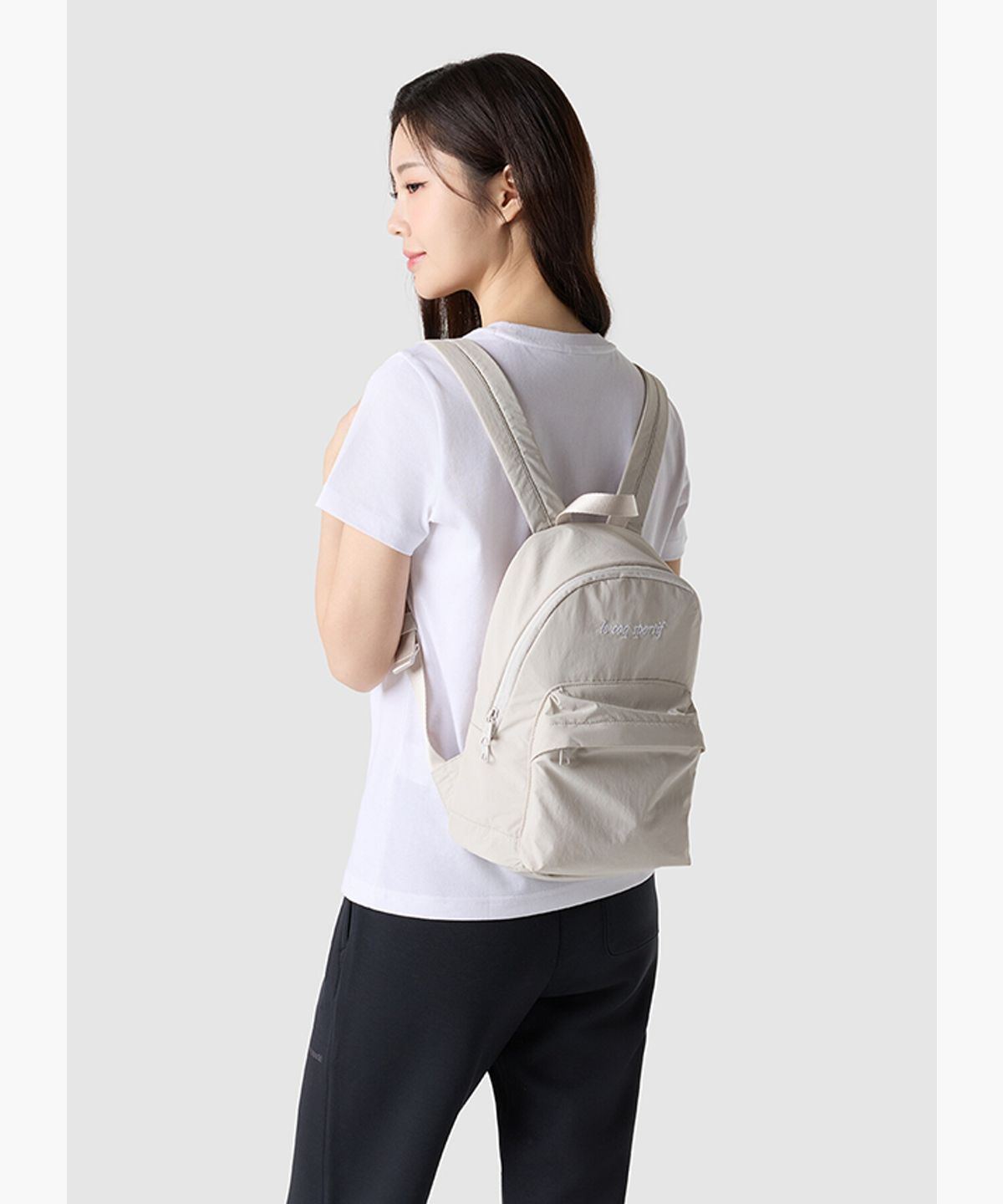르꼬끄(LECOQ) LE SAC 미니 백팩(8.5L) - 베이지 QR123ABP15