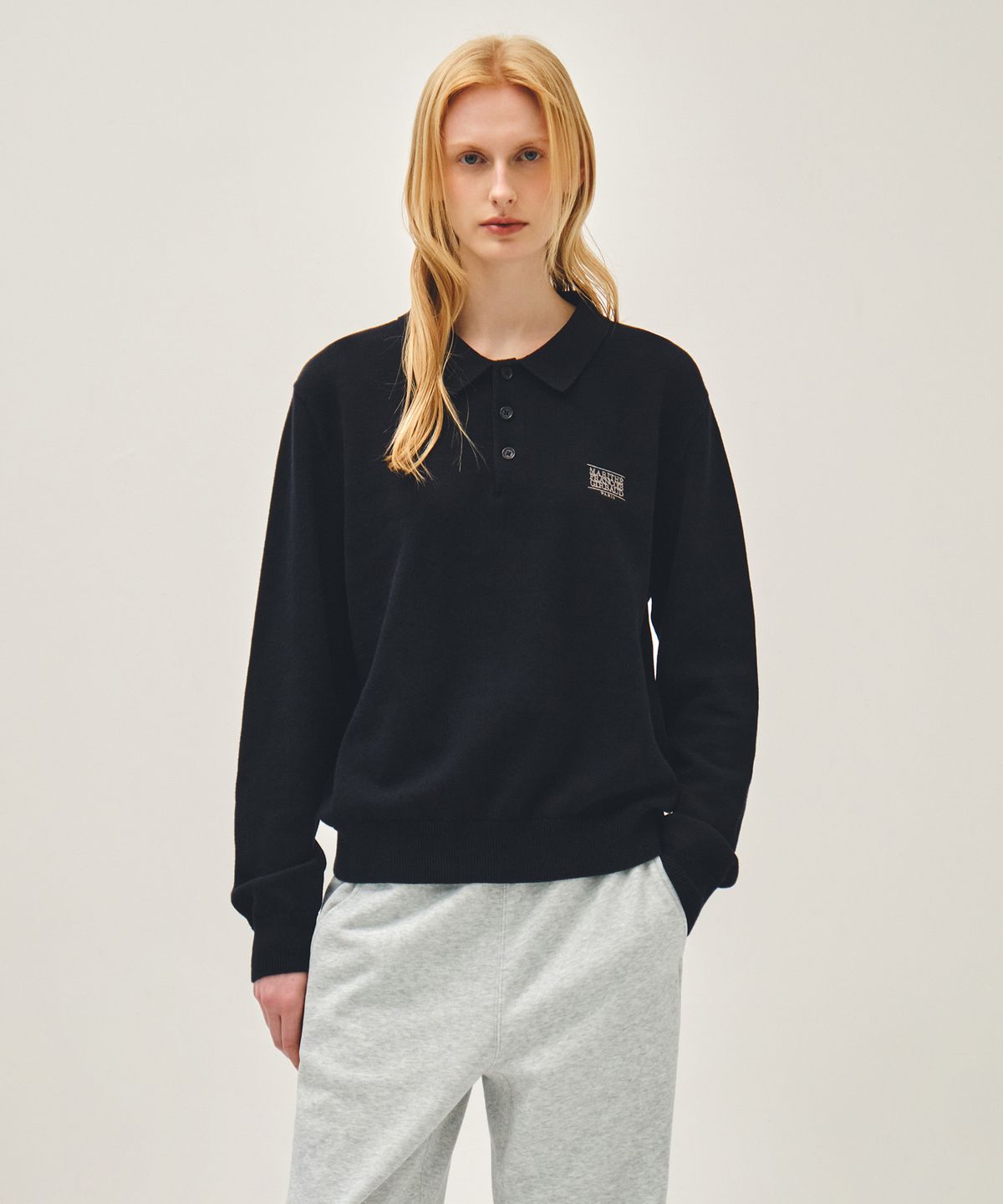 마리떼 프랑소와 저버(MARITHÉ + FRANҪOIS GIRBAUD) SMALL CLASSIC LOGO COLLAR KNIT dark navy