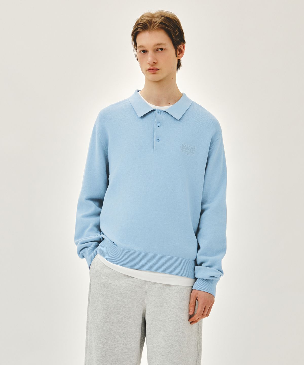 마리떼 프랑소와 저버(MARITHÉ + FRANҪOIS GIRBAUD) SMALL CLASSIC LOGO COLLAR KNIT sky blue